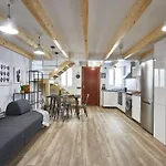 Bebarceloner Eixample Duplex Apartments